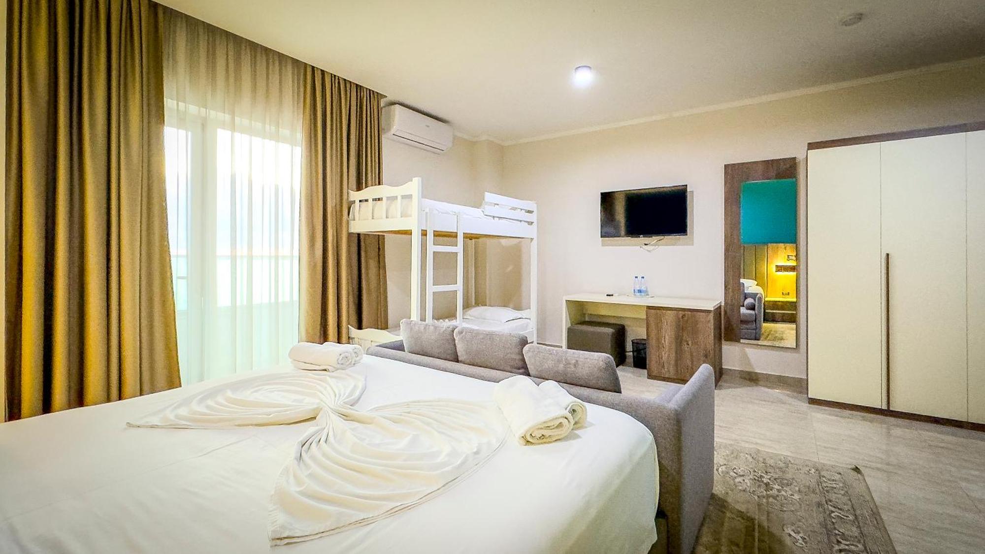 Hotel Vivas Durrës Exteriér fotografie