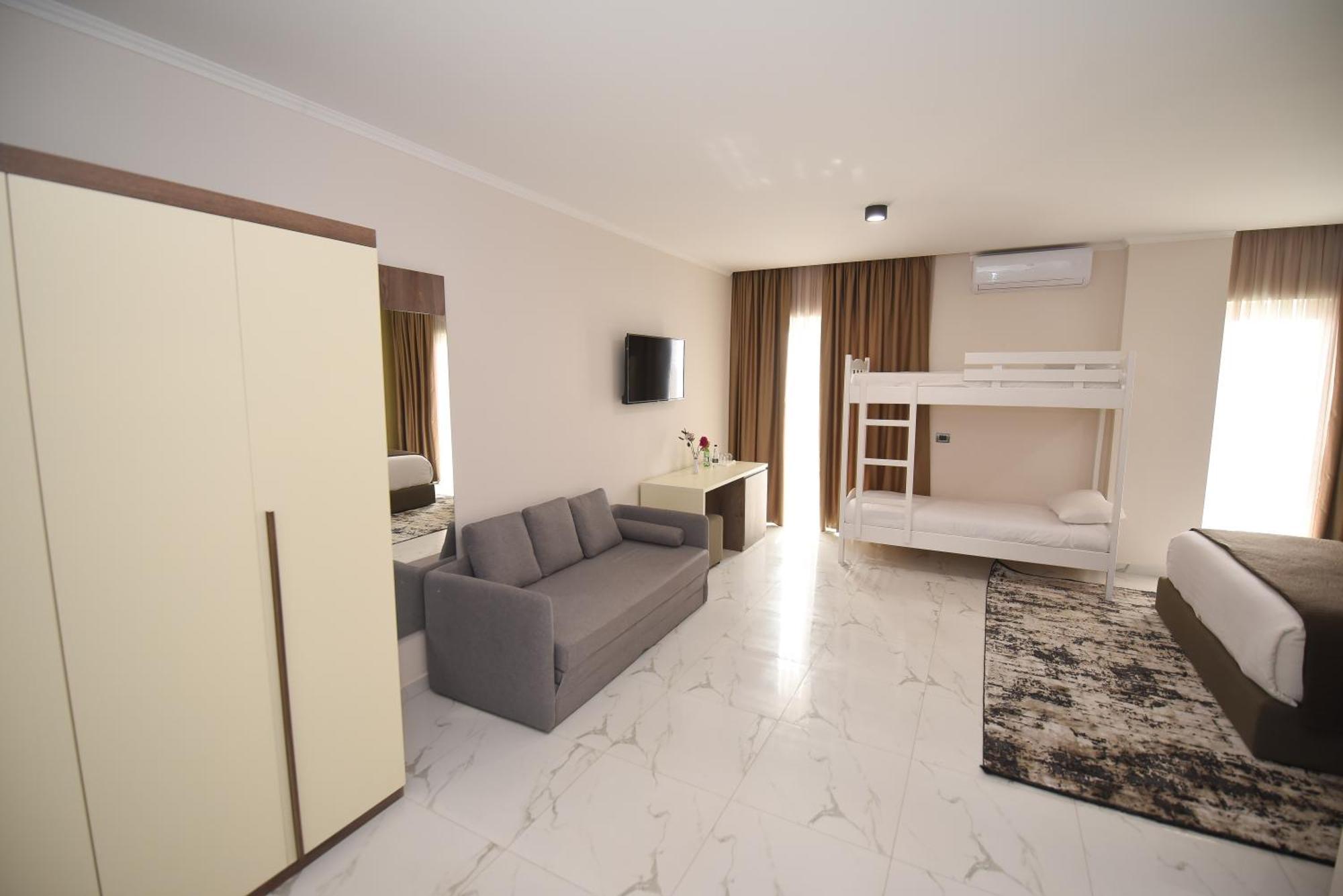 Hotel Vivas Durrës Exteriér fotografie